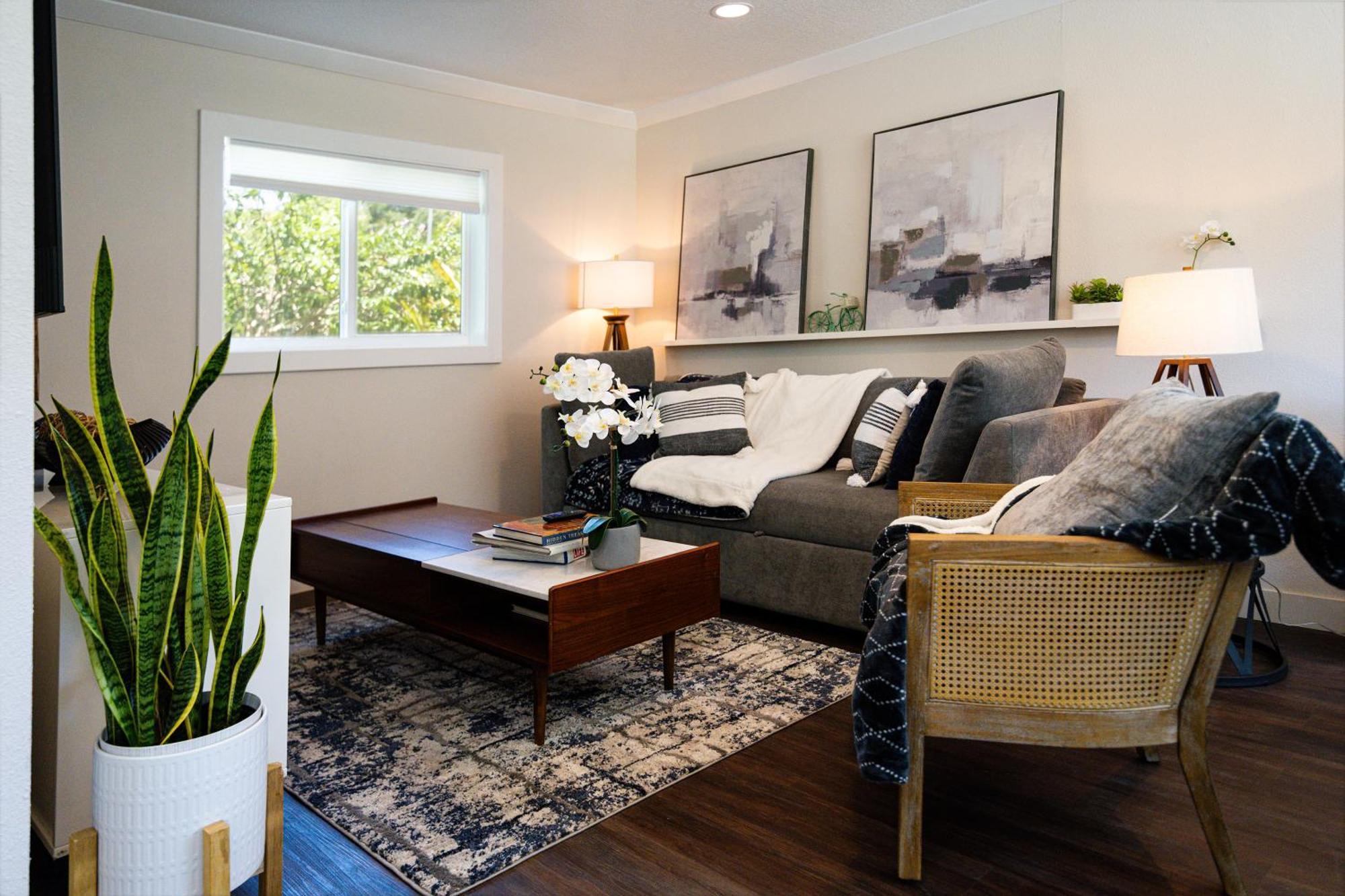 Shares Courtyard Luxury Apt - New! 록리지 외부 사진